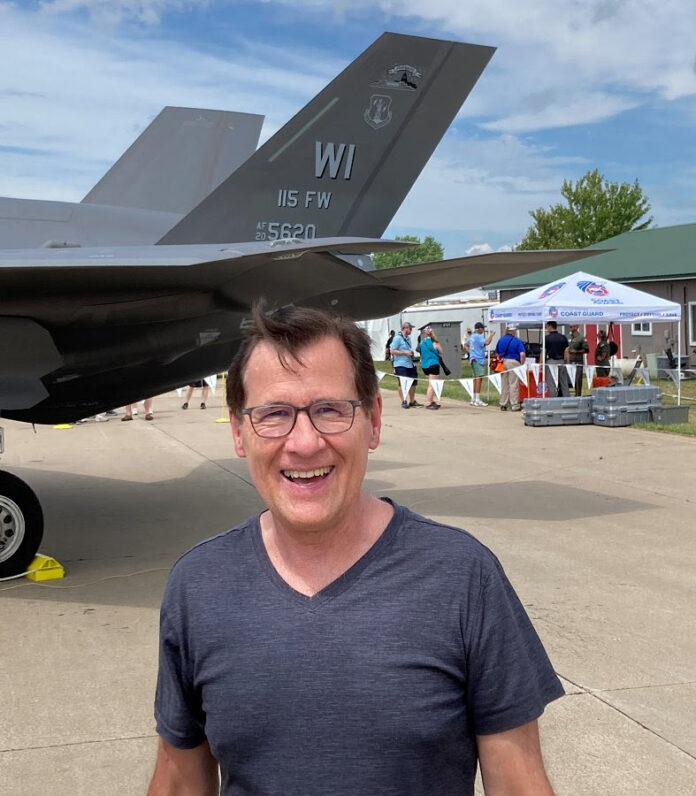 State Rep. Dave Murphy toured EAA's AirVenture this week, including seeing one of the new F-35s from Wisconsin's own 115th Fighter Wing!