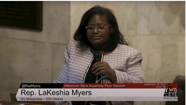 Rep. LaKeshia Myers urged her Democrat colleagues to support AB 415, which would establish a nonpartisan process for redistricting.