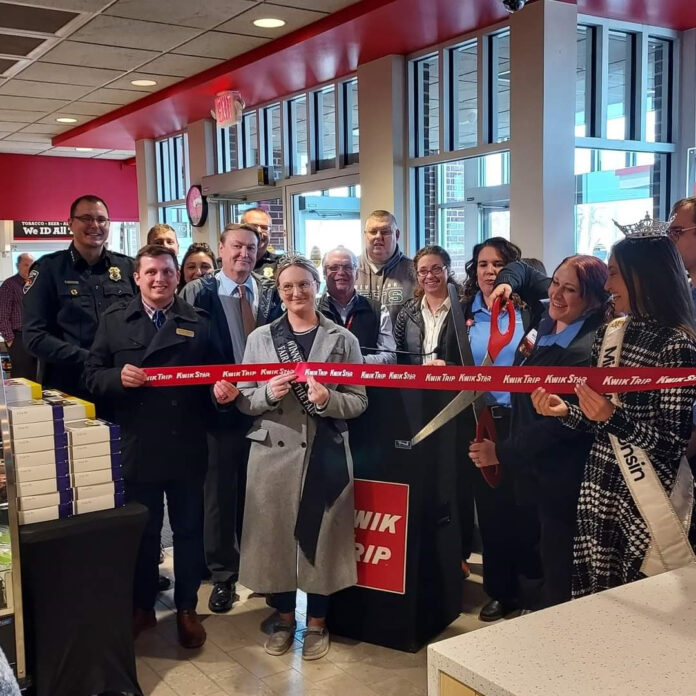 Wisconsin State Sen. Rachael Cabral-Guevara attended the Kwik Trip Ribbon Cutting Ceremony in Menasha.