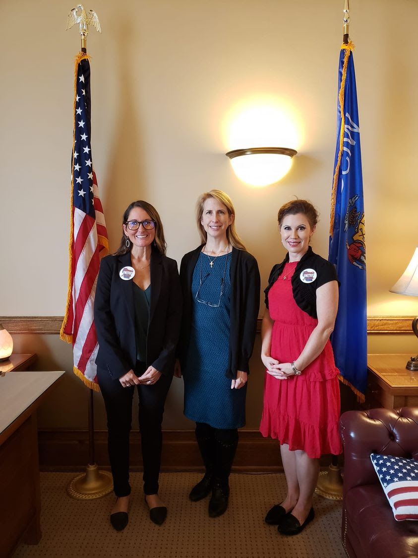 State Rep. Joy Goeben visited at the Capitol with representatives of Wisconsin United for Freedom.