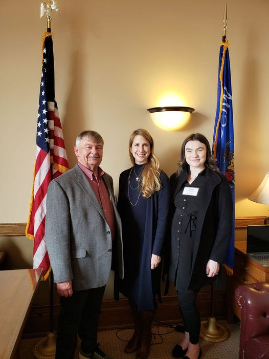 Happy to have a conversation with representatives from East Wisconsin Savings Bank in Kaukauna. Thankful for the time they took to share about how legislation that has passed through the assembly will help to prevent elder fraud.