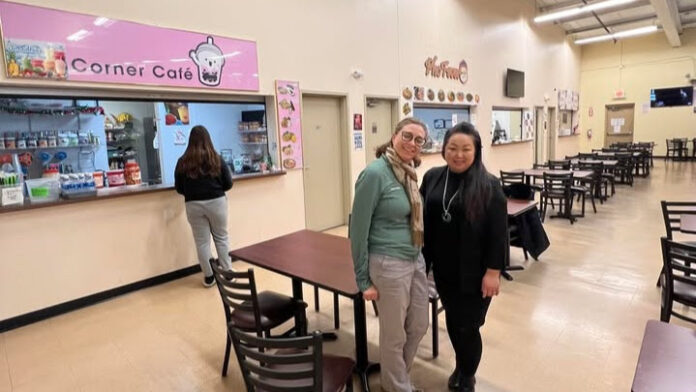 Wisconsin State Sen. Rachael Cabral-Guevara toured Long Cheng Marketplace, a great local business right here in the Fox Valley area.