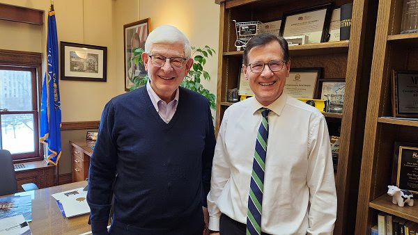 Wisconsin State Rep. Dave Murphy met with Bob Fiedler from St. Croix County.