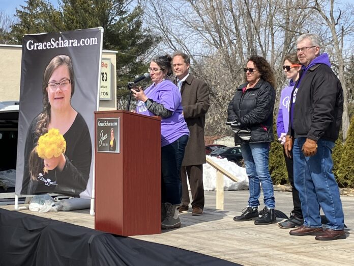 Scott and Cindy Schara’s 19-year-old daughter Grace died at St. Elizabeth’s Hospital in Appleton.
