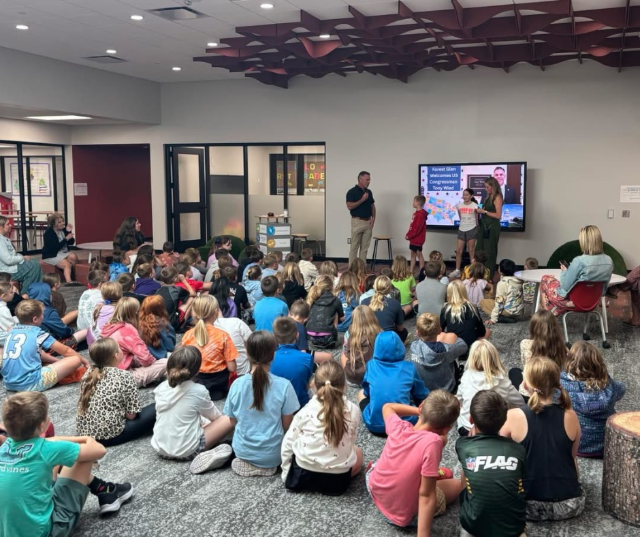 Wisconsin Congressman Tony Wied visited Forest Glen Elementary School in Howard.