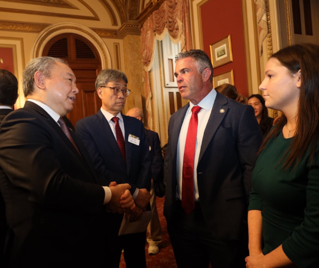 Congressman Tony Wied attended the Taiwan Agricultural Trade Goodwill Mission reception.