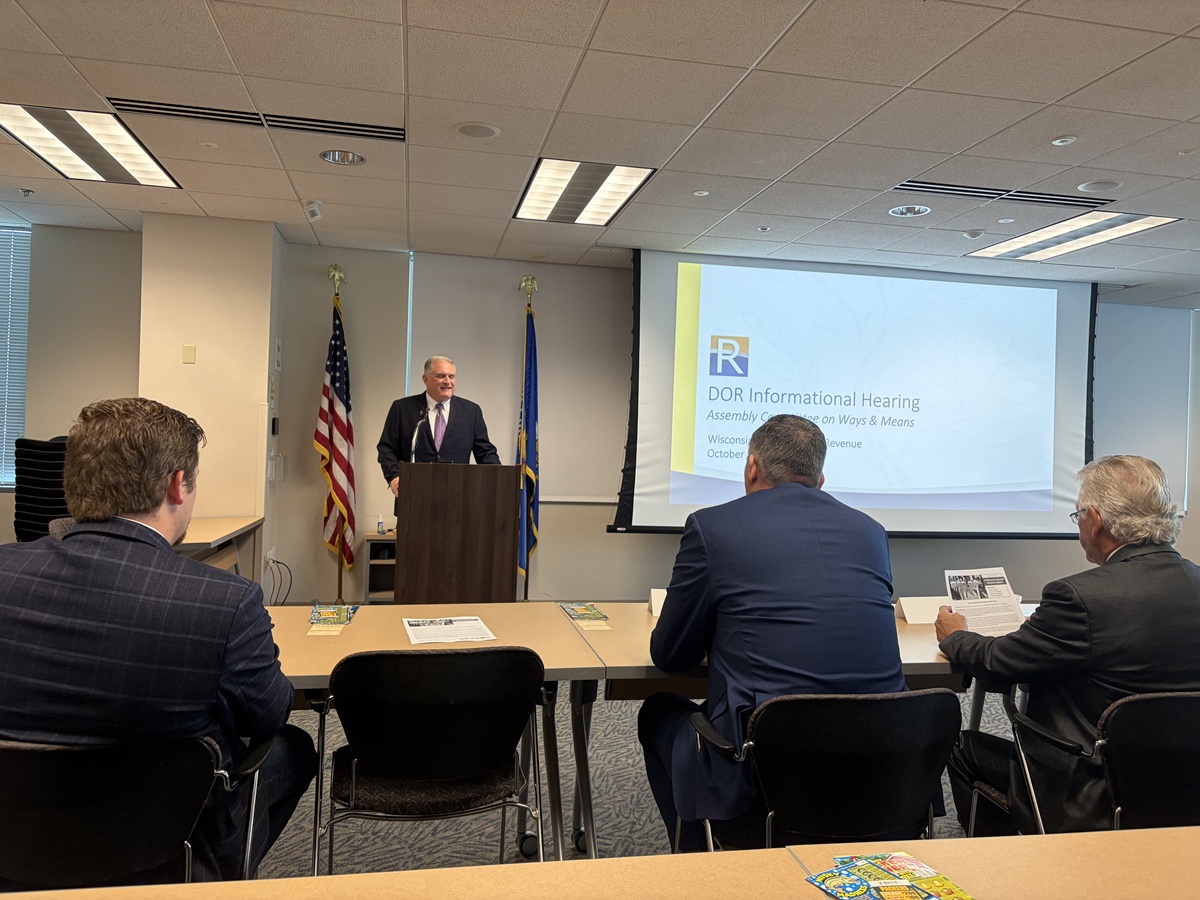 The Committee on Ways and Means toured the Department of Revenue and take part in a Q&A session. 
