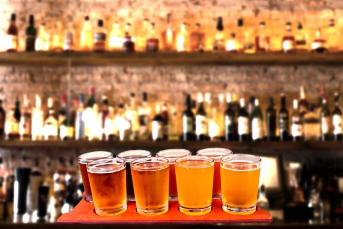 Ready, willing, and able establishments should not have to pay for reserve liquor licenses when regular licenses are unused by non-operational entities. 