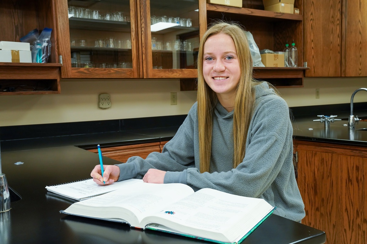 Congratulations to Saint Mary Catholic School senior Olivia on achieving a perfect composite score of 36 on the ACT.