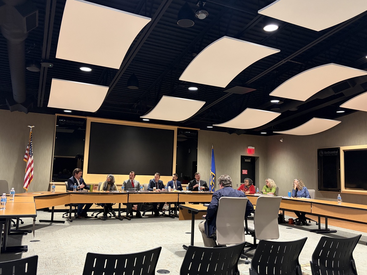 The Speaker’s Task Force on Rulemaking held a public hearing at Northcentral Technical College in Wausau to discuss administrative regulations, the rulemaking process, and the impact of the Evers v. Marklein II decision.