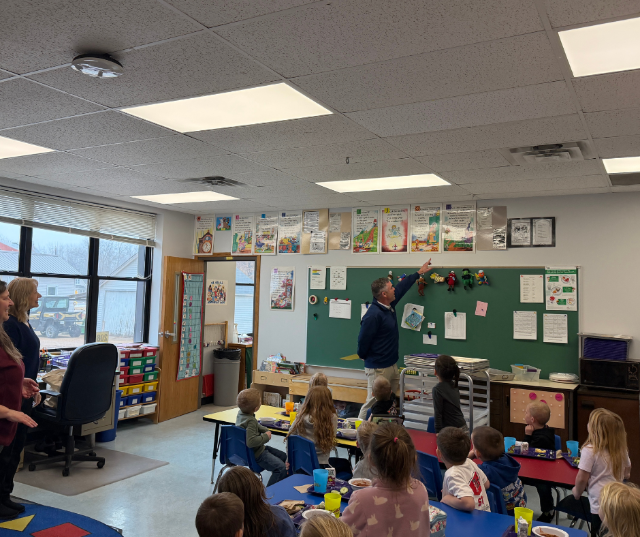 Congressman Tony Wied visited the Suring School District to meet with so many of our great educators and students.